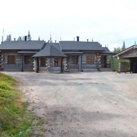 Holiday home Holiday Ruka-karppi 2